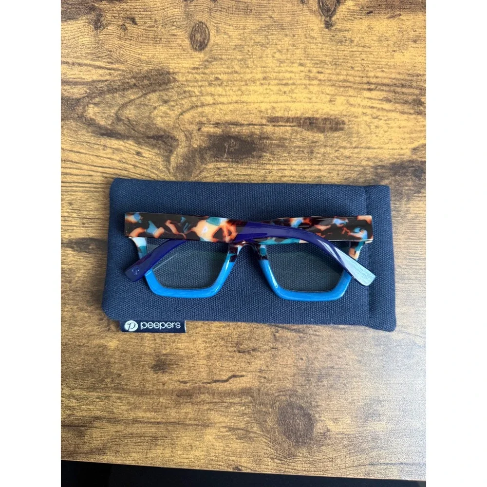 Peepers Take a Bow +2.00 Blue Light Readers Square Glasses w Case